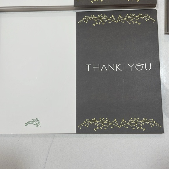 Thank you cards with envelope and seal stickers - Picture 3 of 7